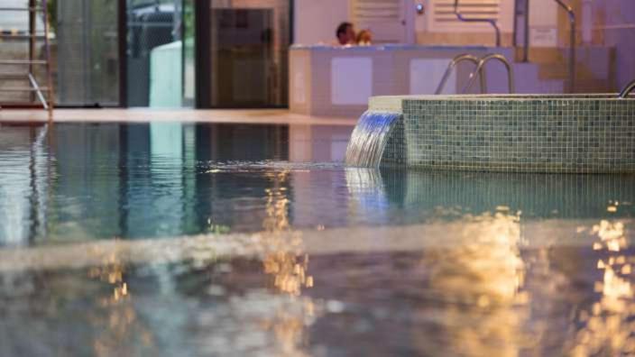 Luxury Lodge On Edge Of New Forest And 800M From Sea Entertainment And Leisure Passes Included Milford on Sea Esterno foto